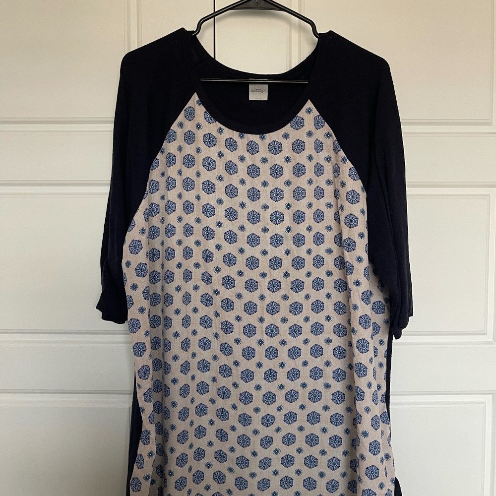 Kaileigh brand raglan top 3X